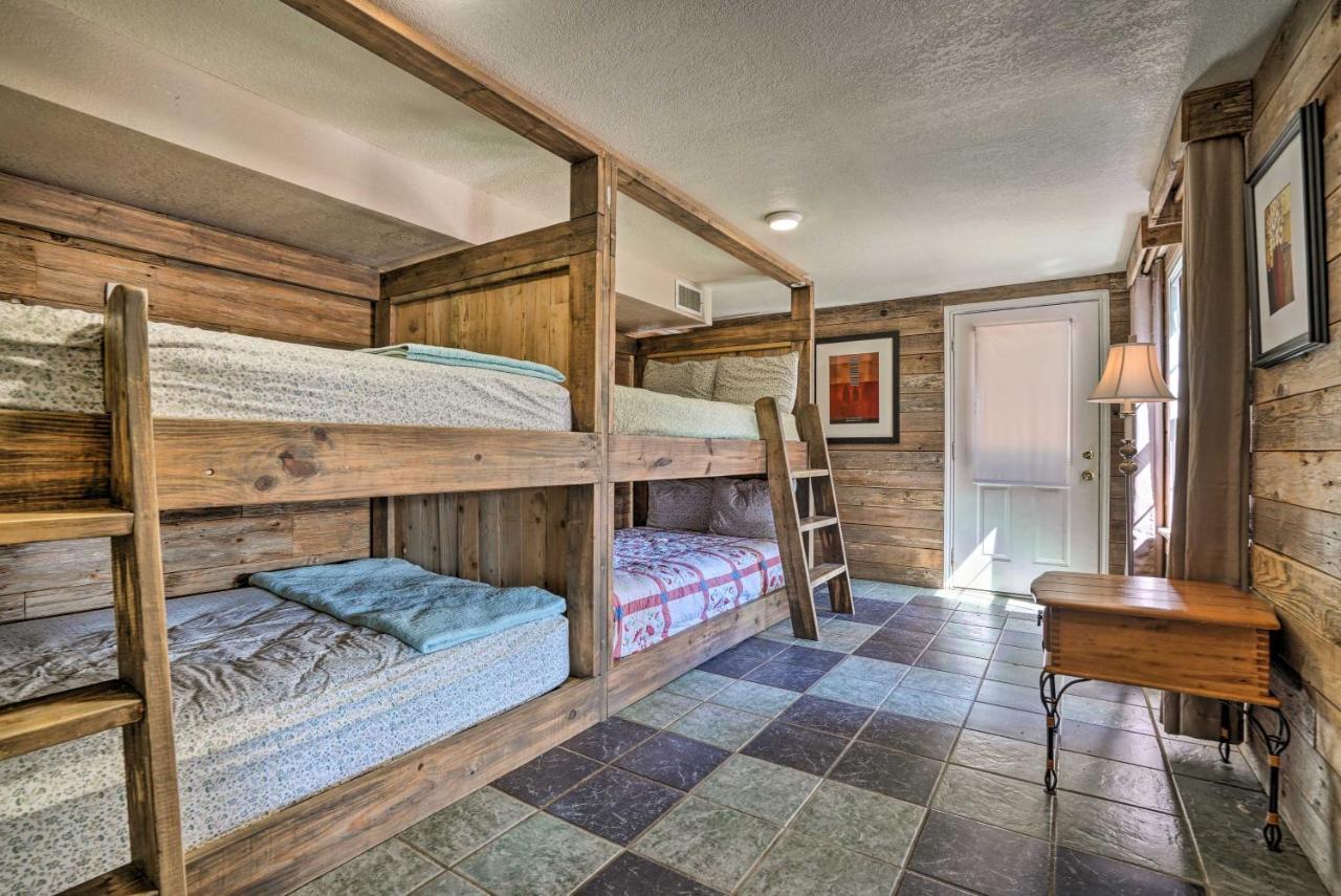 Waterfront Guadalupe River Lodge Home With Dock! Seguin Exterior foto